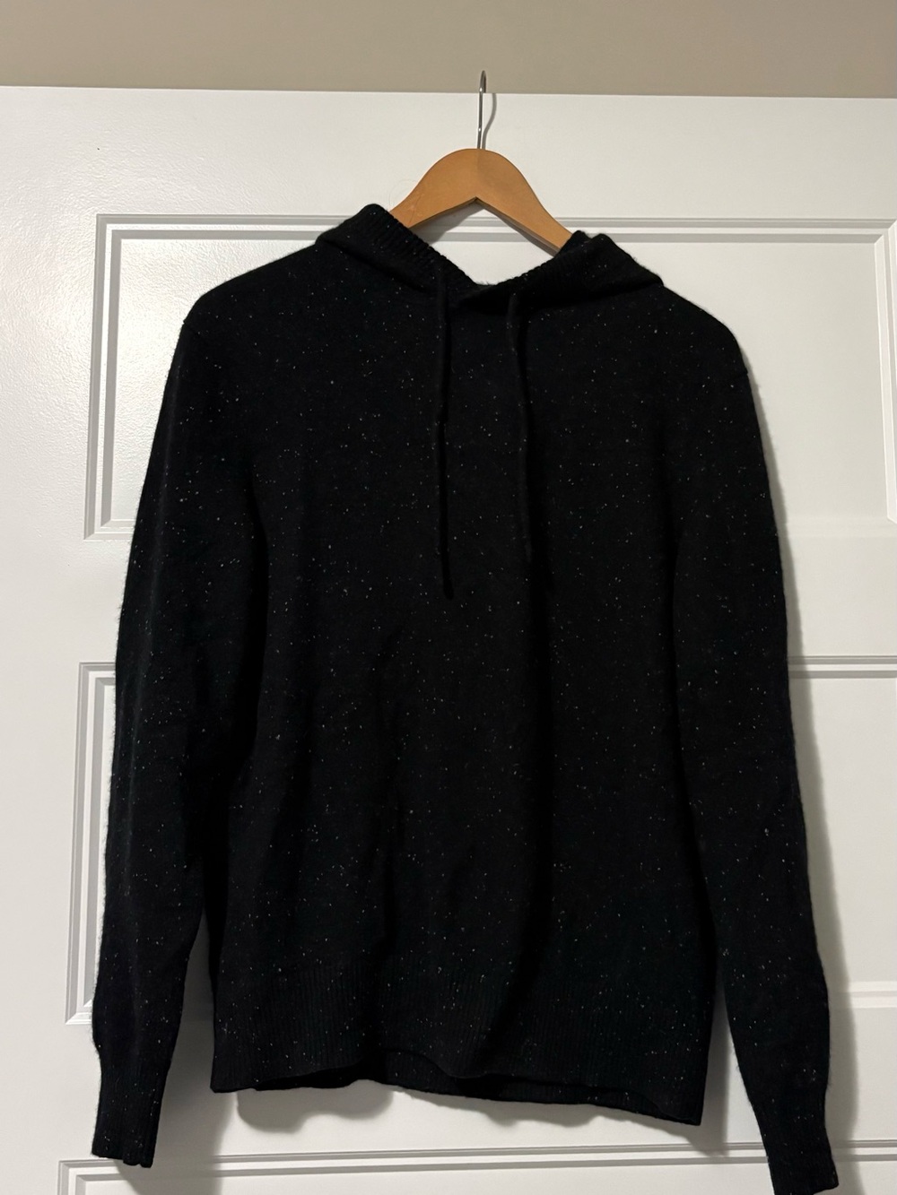 Club Monaco 100% Cashmere Black/White Speckled Hoodie Sweater sz Medium